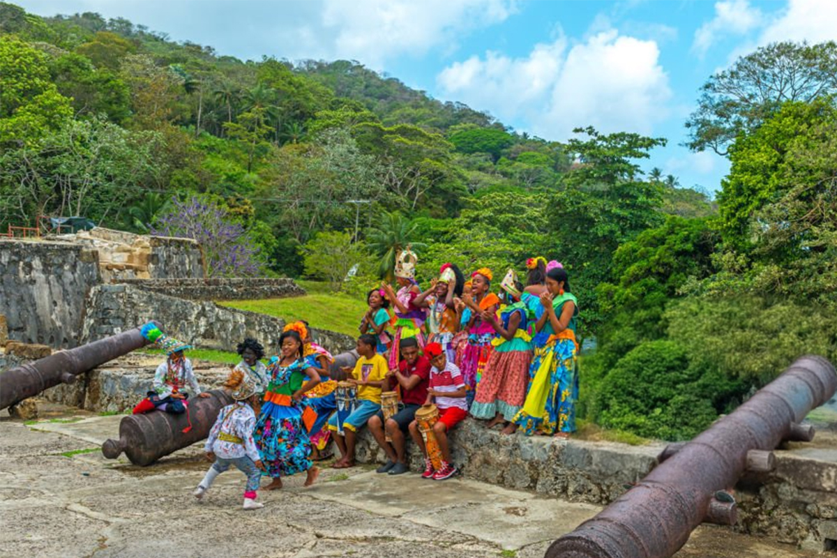 Grupo de viaje a Colon